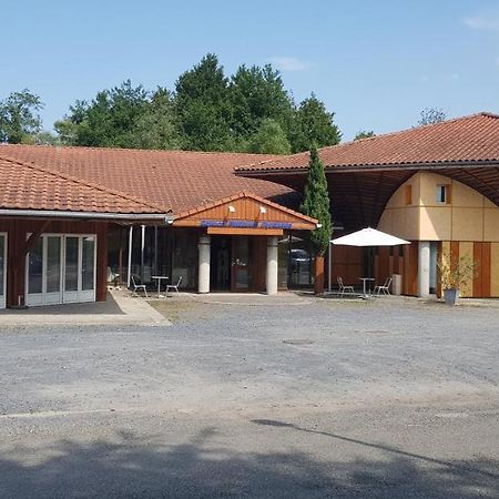 Hotel Eco Logis Espace Bellevue Séméac Eksteriør bilde