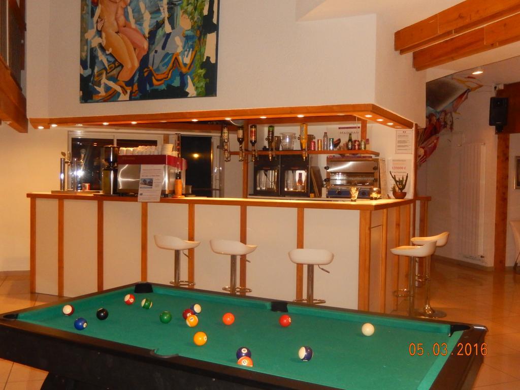 Hotel Eco Logis Espace Bellevue Séméac Eksteriør bilde