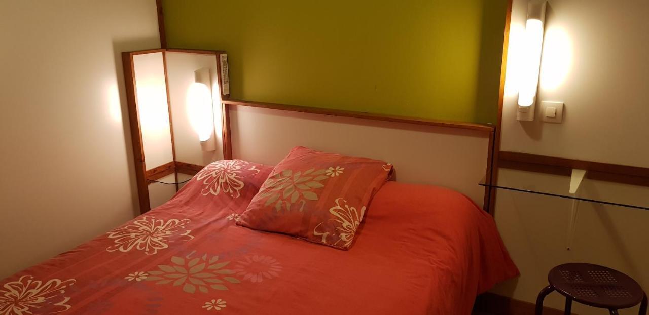 Hotel Eco Logis Espace Bellevue Séméac Eksteriør bilde